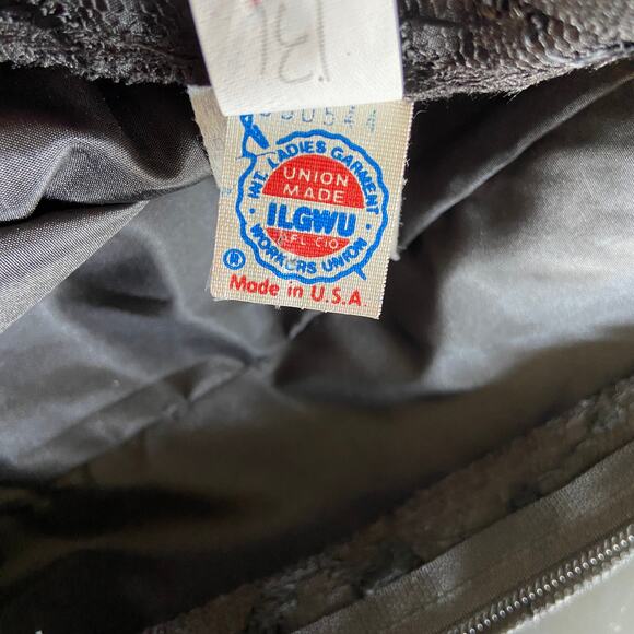 Black Lace Formal Dress - Sheath Prom HOCO - Union Made Vintage - Size 8 - Picture 6 of 9